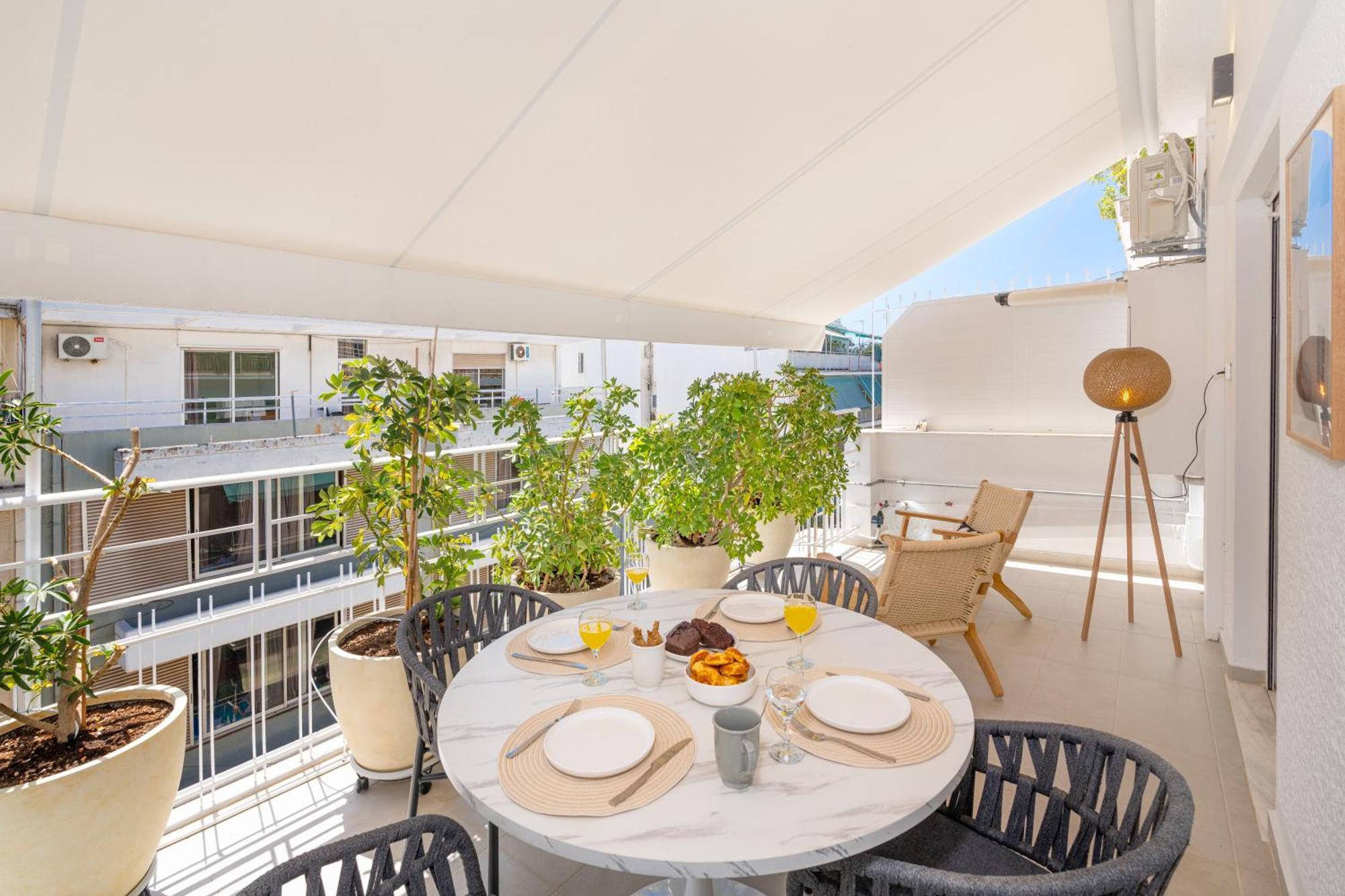 Unique Koukaki Three Bedroom Suite Афины Экстерьер фото